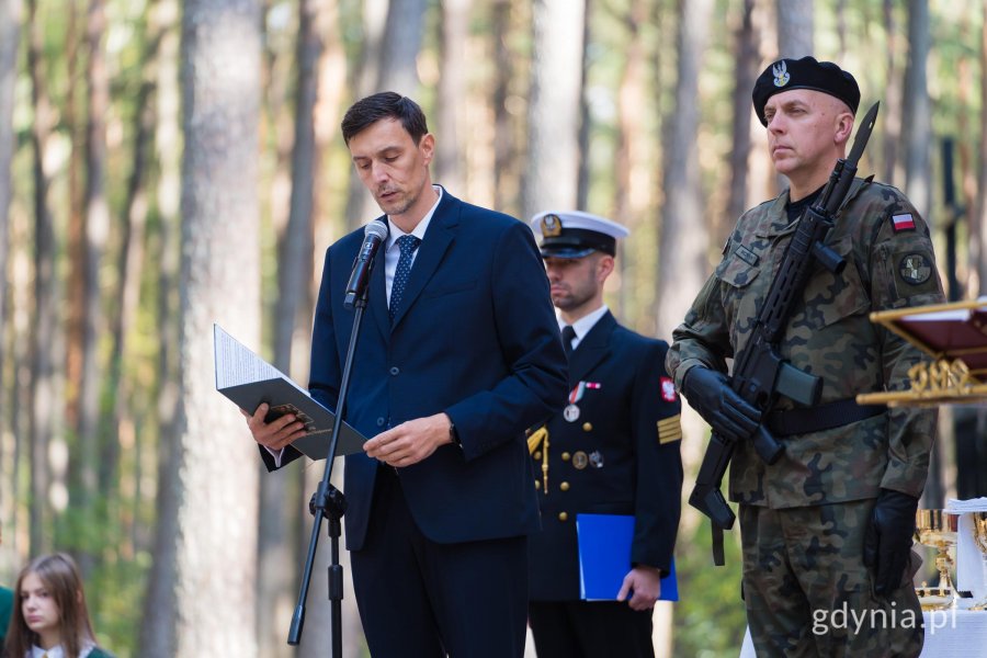 Na zdjęciu m.in. w&oacute;jt gminy Wejherowo Przemysław Kiedrowski