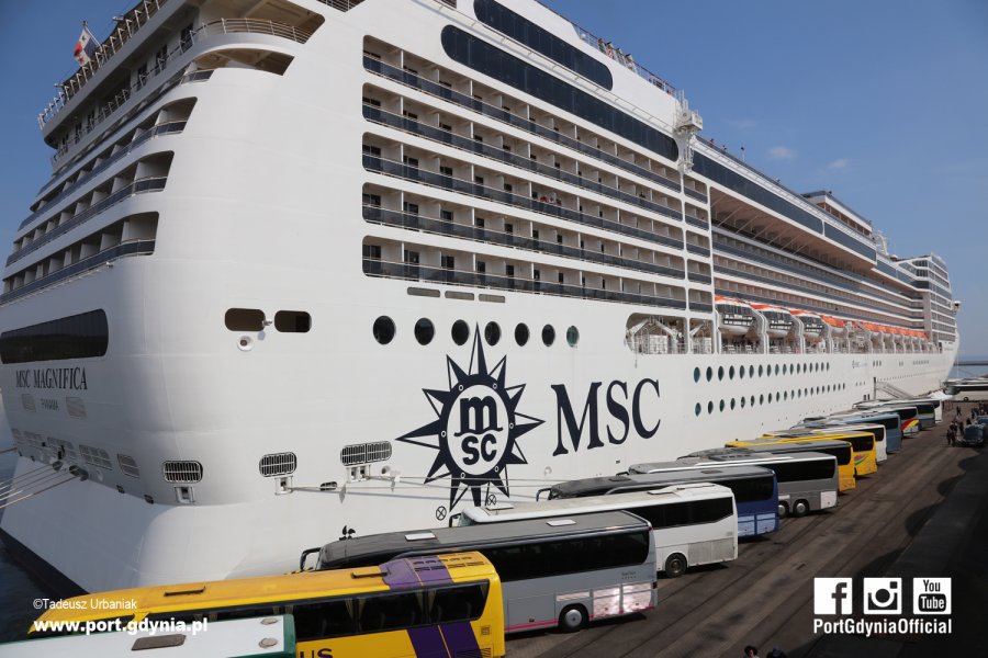 MSC Magnifica w gdyńskim porcie / fot. Tadeusz Urbaniak 