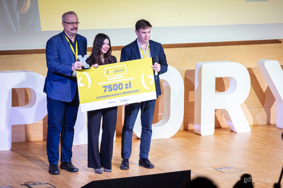 Nagroda Zrównoważonego Rozwoju dla Jagody Sułek. Gala finałowa Konkursu Explory w centrum konferencyjnym PPNT Gdynia (fot. Kamil Złoch)