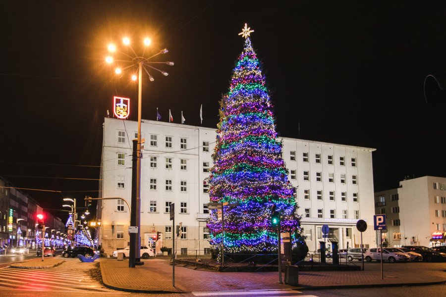 Gdynia rozbłysła na Święta tysiącami światełek // fot.Karol Stańczak