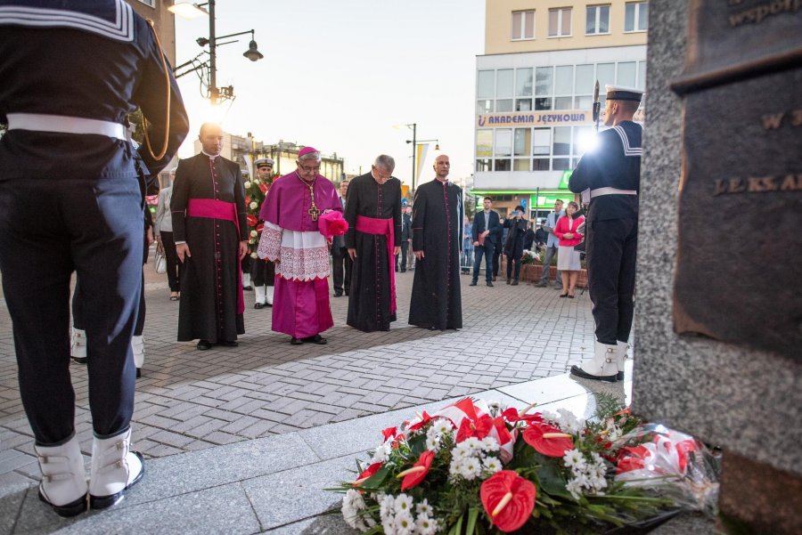 Obchody Dnia Papieskiego w Gdyni // fot. Dawid Linkowski