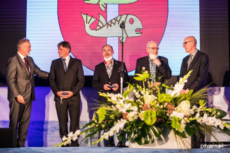 Odznaczeni medalami „Bohaterom Sierpnia '80 Gdynia”, fot. Karol Stańczak
