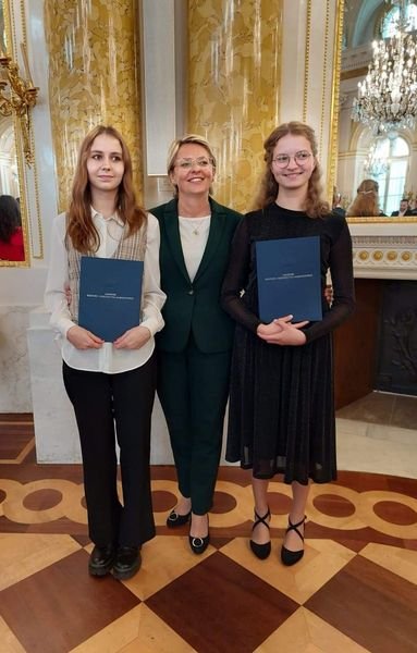 Gdyńskie stypendystki // fot. Szkoła Muzyczna w Gdyni