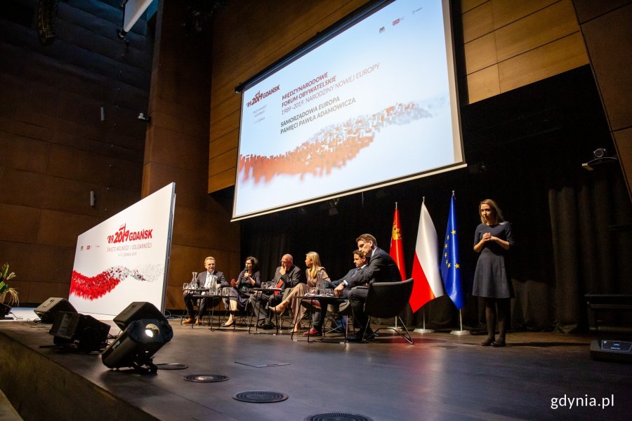 Debata poświęcona pamięci Pawła Adamowicza w ramach Międzynarodowego Forum Obywatelskiego // fot. Piotr Hukało