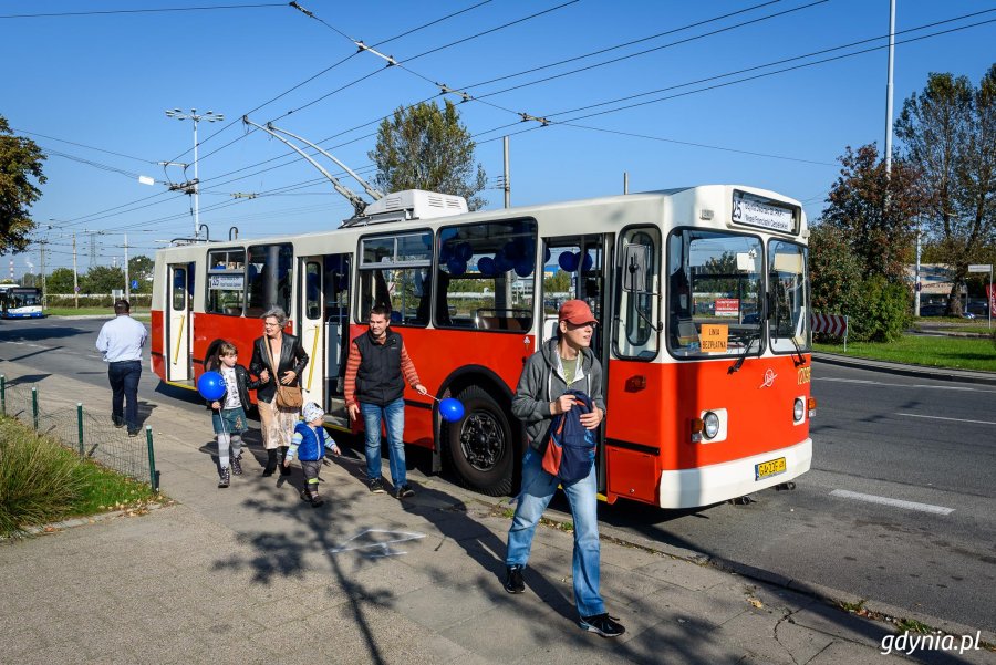Podróż sentymentalna linią 325, fot. Dawid Linkowski