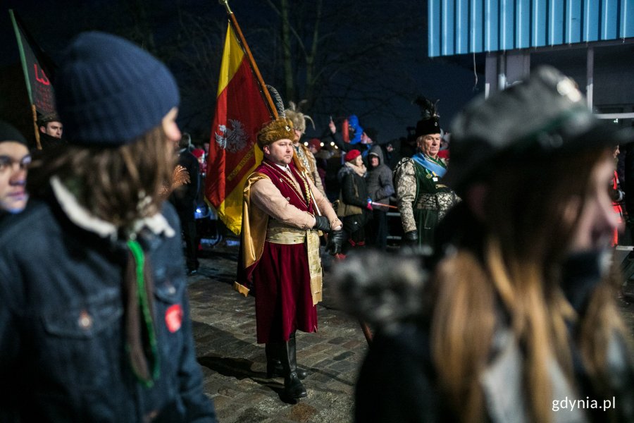 Kondukt żałobny ulicami Gdańska // fot. Karol Stańczak