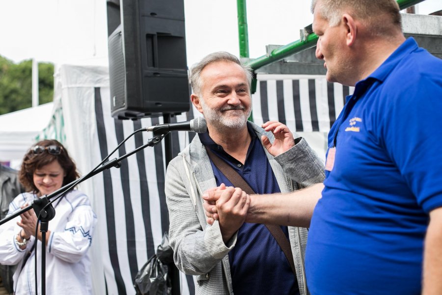Ugotowali rekordową zupę truskawkową // fot. Karol Stańczak
