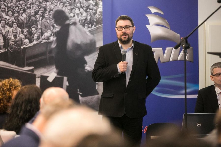 Konferencja na temat wyzwań dla samorządu terytorialnego w dobie imigracji ekonomicznej w Muzeum Emigracji w Gdyni // fot. Karol Stańczak 
