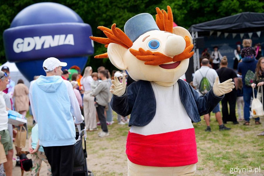 Miejski Dzień Dziecka &ndash; &bdquo;Morska przygoda z Treflikami&rdquo; w Kolibkach 