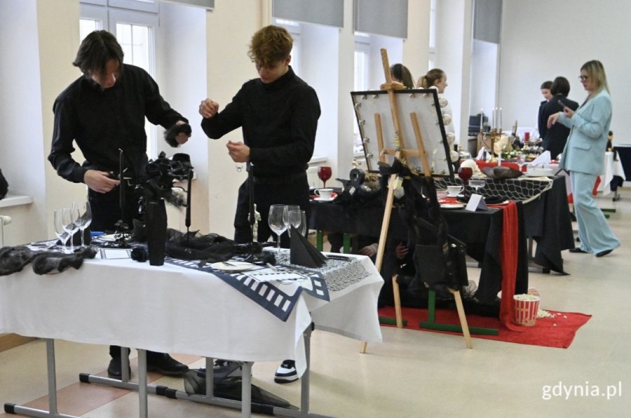 Uczestniczki i uczestnicy konkursu (fot. Magdalena Starnawska)