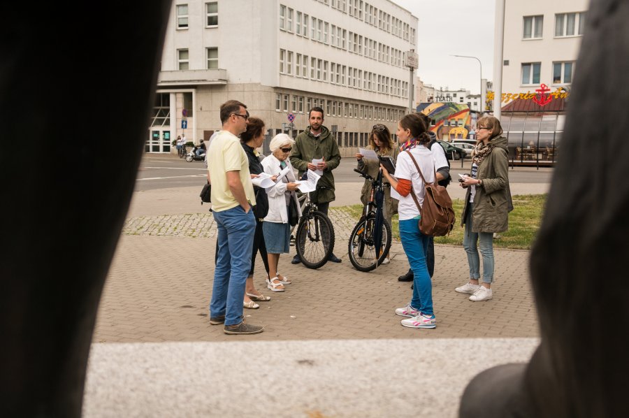 Spacer badawczy w parku Centralnym, fot. Aleksander Trafas