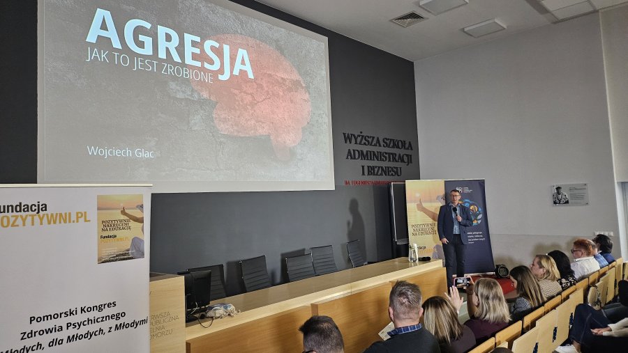 Prelegenci podczas II Kongresu Zdrowia Psychicznego w WSAiB im. Eugeniusza Kwiatkowskiego w Gdyni