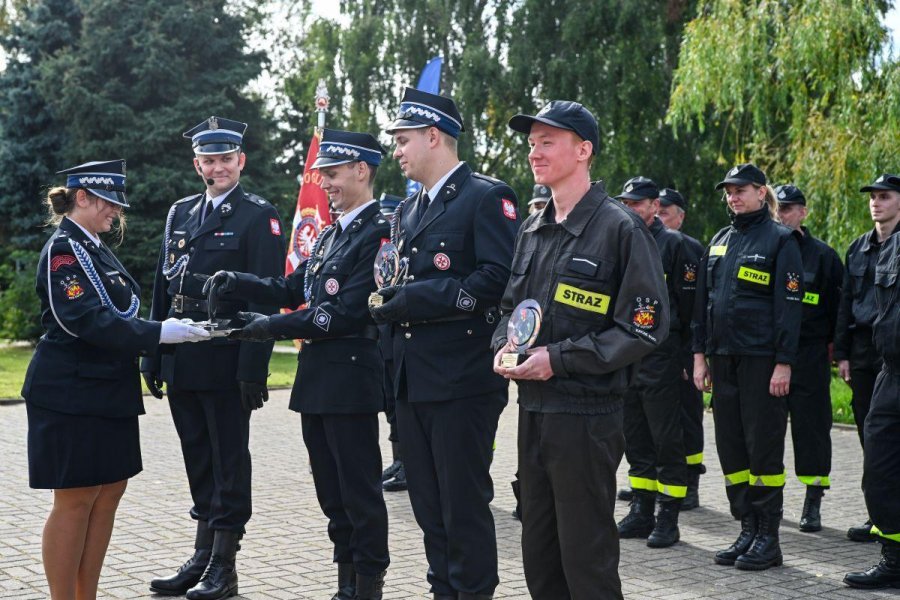 Jubileusz 15-lecia Młodzieżowej Drużyny Pożarniczej w Gdyni