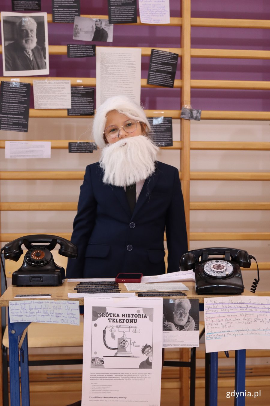 Szkolny Festiwal Nauki w Gdyni w SP 18, na zdjęciu młodzież podczas pokazów dla klas IV-VIII (fot. Katarzyna Balcerzak)