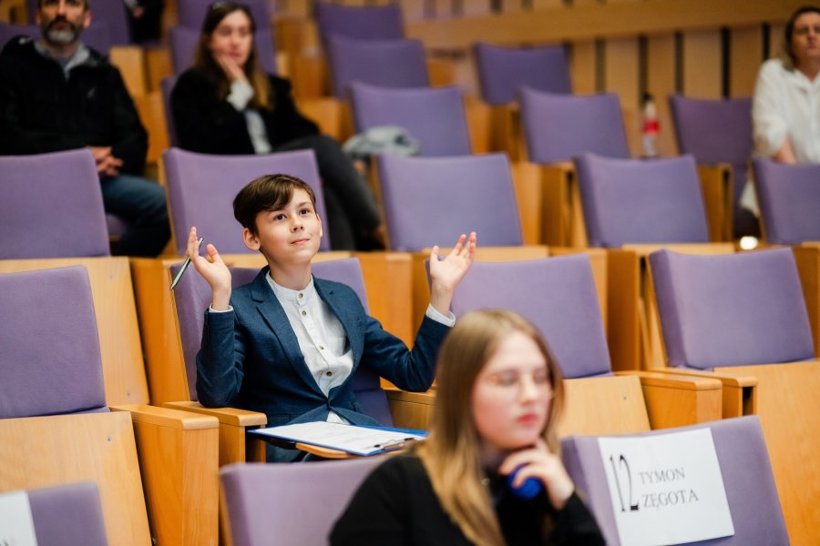 Uczestnik finału Konkursu Wiedzy o Gdyni / fot. Uniwersytet WSB Merito Gdynia