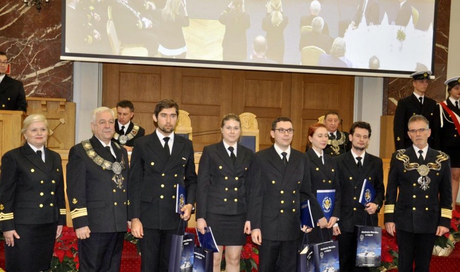 Nagrody dla członków Parlamentu Studenckiego, fot. Arleta Bolda-Górna