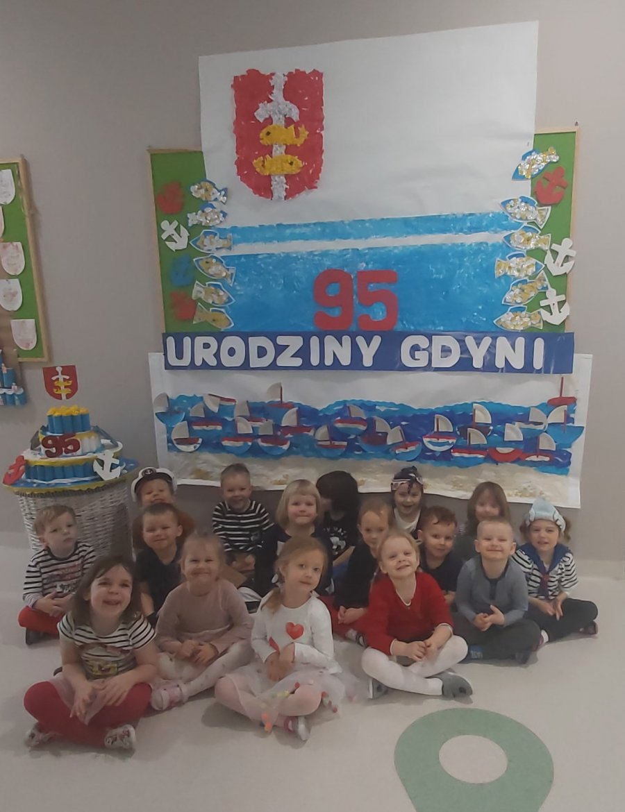 Urodziny Gdyni świętują również mali marynarze z Przedszkola nr 58 