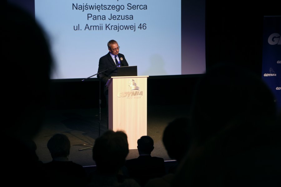 Robert Hirsch, miejski konserwator zabytków przybliżył szczegóły prac konserwatorskich, fot. Jan Ziarnicki