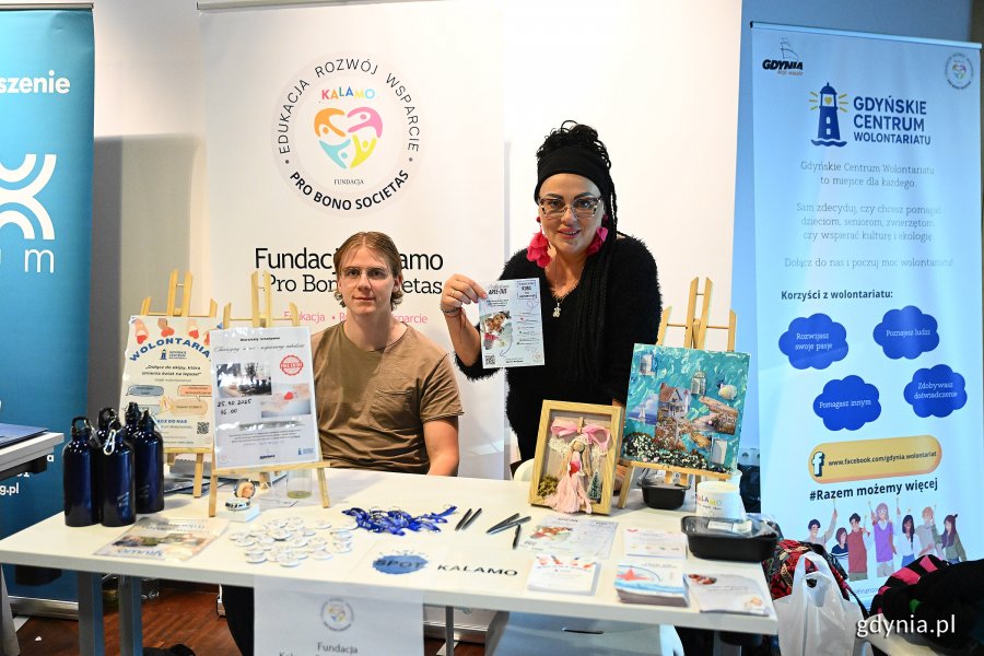 Stanowiska organizacji pozarządowych w Pomorskim Parku Naukowo-Technologicznym (fot. Michał Puszczewicz)