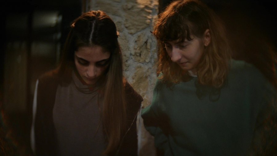 Zdjęcia przekazane przez parę innowatorów, Oskara Martina i Aurorę Lubos