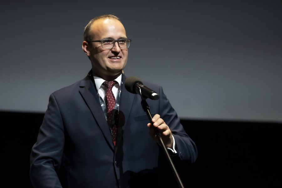 Wicewojewoda pomorski Emil Rojek podczas gali otwarcia 49. Festiwalu Polskich Filmów Fabularnych