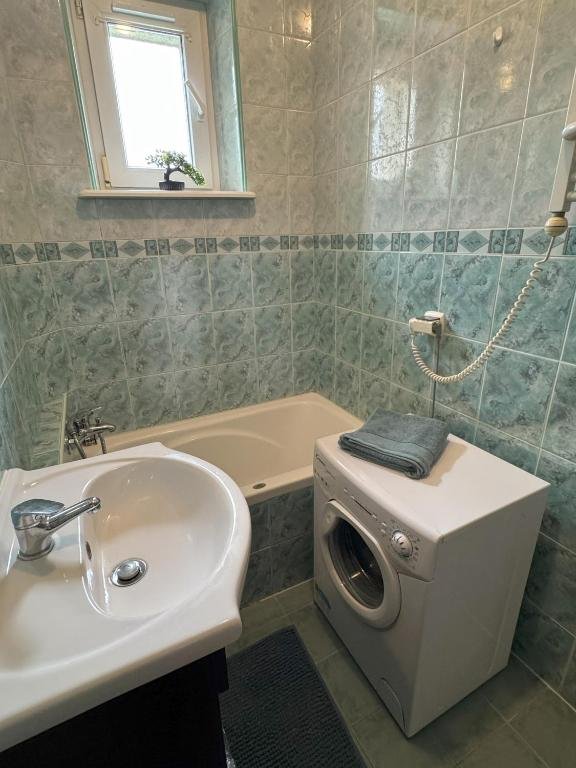 Łazienka w obiekcie Etezje Apartamenty - Legion&oacute;w 50