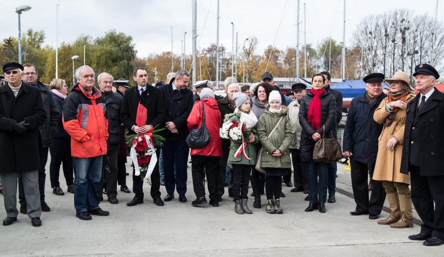 Dariusz Bogucki upamiętniony w alei Żeglarstwa Polskiego // fot. Mateusz Skowronek