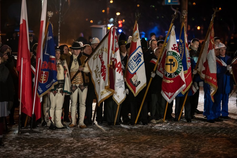 Obchody przy pomniku Ofiar Grudnia '70 w Gdyni, fot. Dawid Linkowski