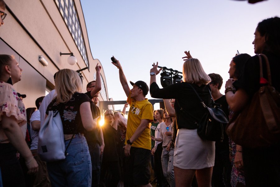 Koncert Pokahontaz w ramach cyklu "Koncerty z widokiem na świat" // fot. materiały Muzeum Emigracji w Gdyni (https://www.facebook.com/muzeumemigracjigdynia)