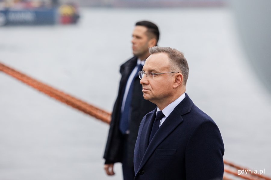 Prezydent RP Andrzej Duda podczas uroczystości z okazji 106. rocznicy utworzenia Marynarki Wojennej 