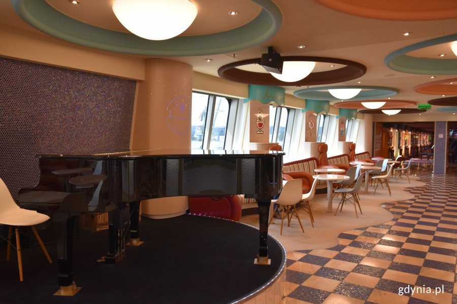 Wnętrza wycieczkowca Costa Pacifica // fot. Marta Jaszczerska-Zawadzka
