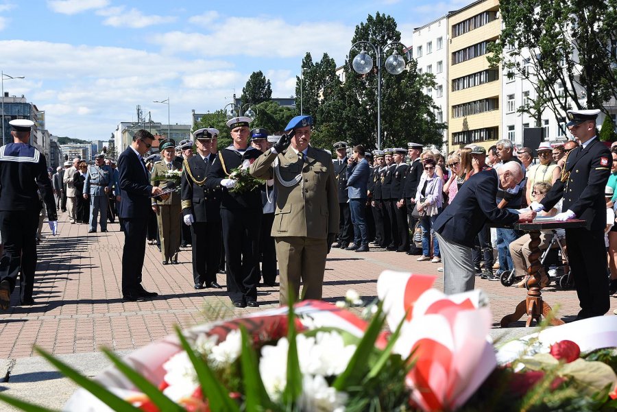 Obchody Święta Wojska Polskiego w Gdyni   / fot. M. Puszczewicz