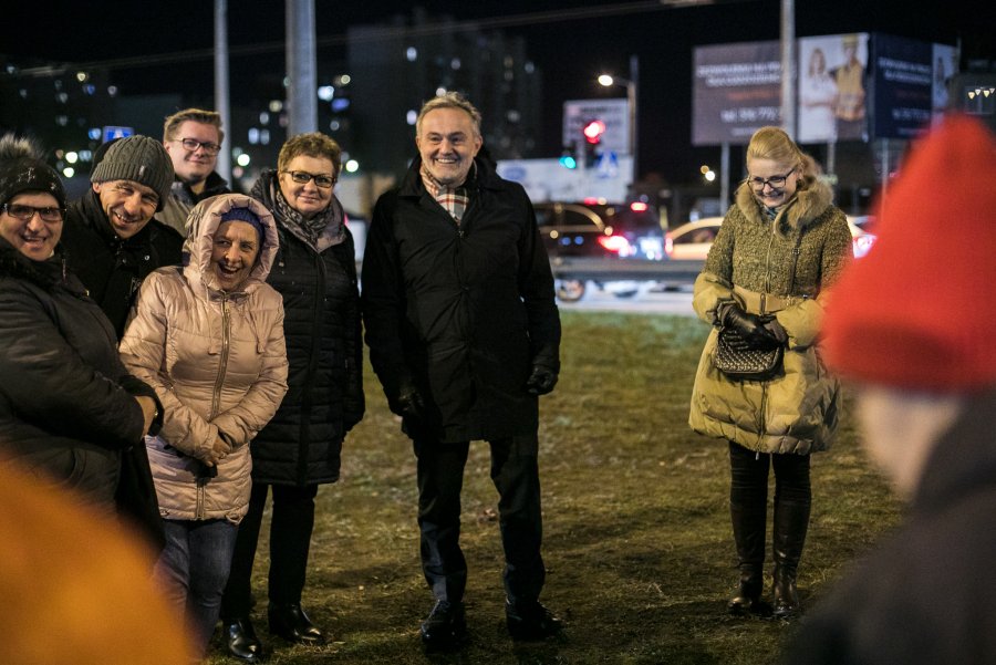 Iluminacje w dzielnicach zapalili: prezydent Wojciech Szczurek i Elżbieta Sierżęga // fot. Karol Stańczak