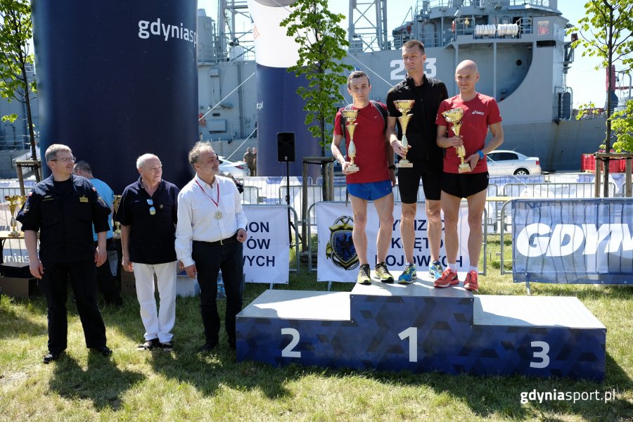 Bieg 5. mil o Puchar Dowódcy Dywizjonu Okrętów Bojowych, fot. Dawid Linkowski, gdyniasport.pl