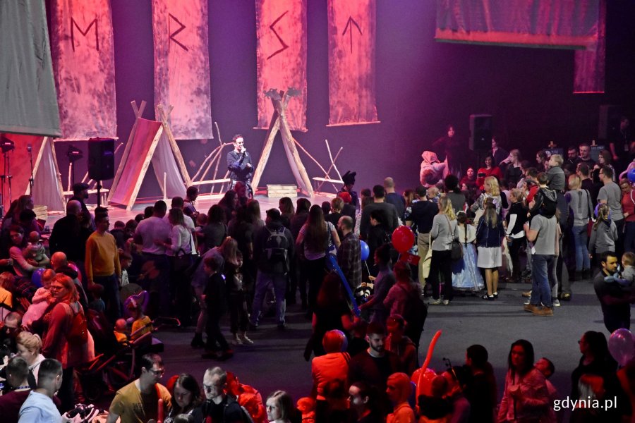 Bal karnawałowy „Rejs do krainy Wikingów” w Gdynia Arenie // fot. Paweł Kukla