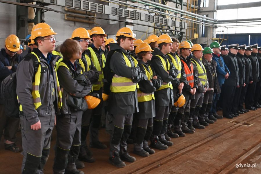 Młodzi stoczniowcy (fot. Magdalena Starnawska)