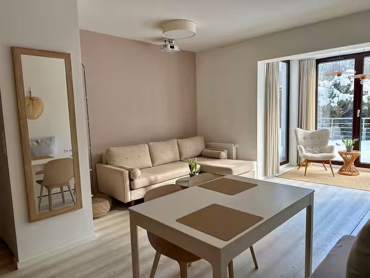Obiekt noclegowy Bernadowska, widok na salon