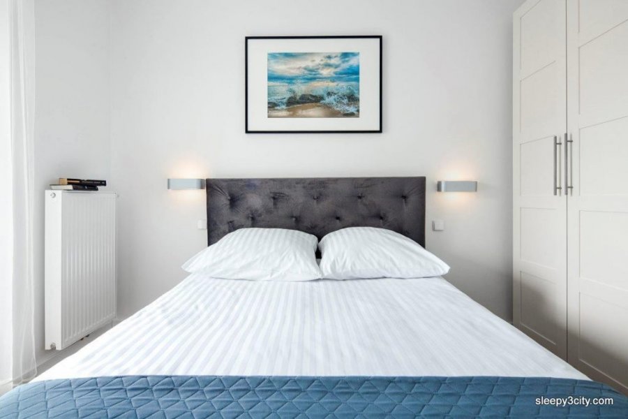 Apartamenty Sleepy3city Premium, widok na sypialnię