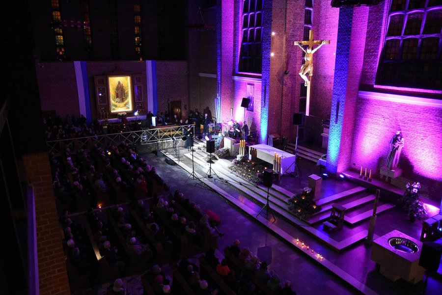Jazz rozbrzmiał w kościele Franciszkanów na Zaduszki