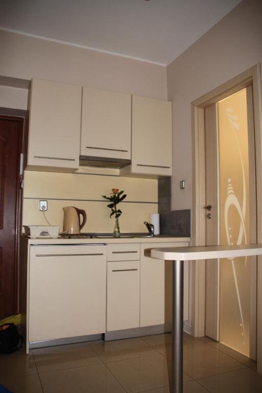 Aneks kuchenny w obiekcie Sleepy3city - Apartament Władysława IV 46B