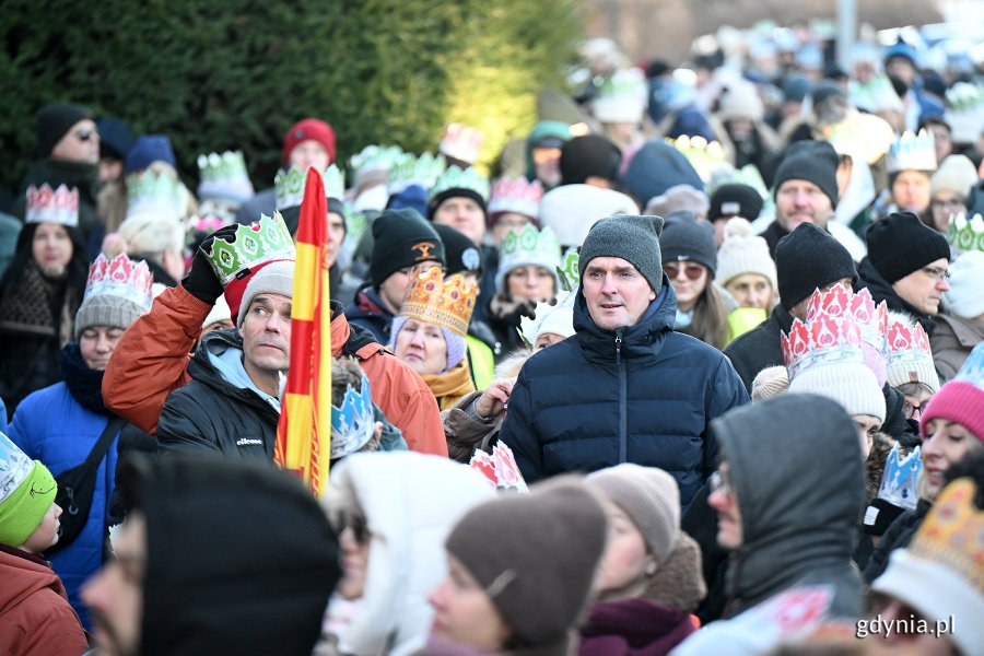 Orszak Trzech Kr&oacute;li na ulicach Gdyni 