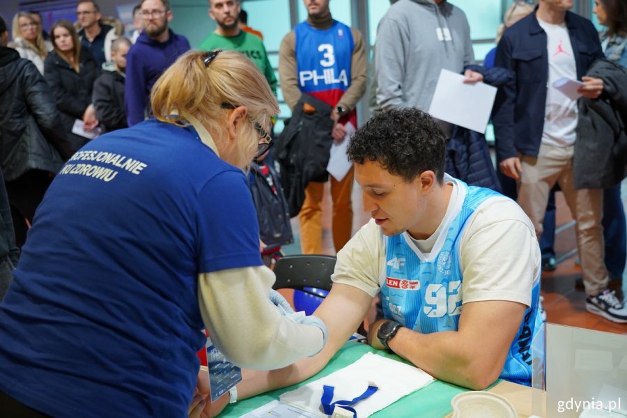 AJ, czyli Adam Josef Modzelewski podczas badania PSA