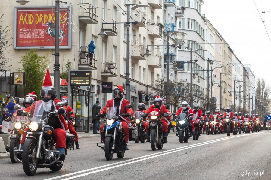 Mikołaje na Motocyklach w Gdyni, fot. Piotr Żagiell
