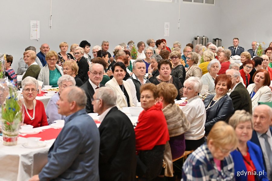 Wigilia dla seniorów w Przystani Chylońska 237