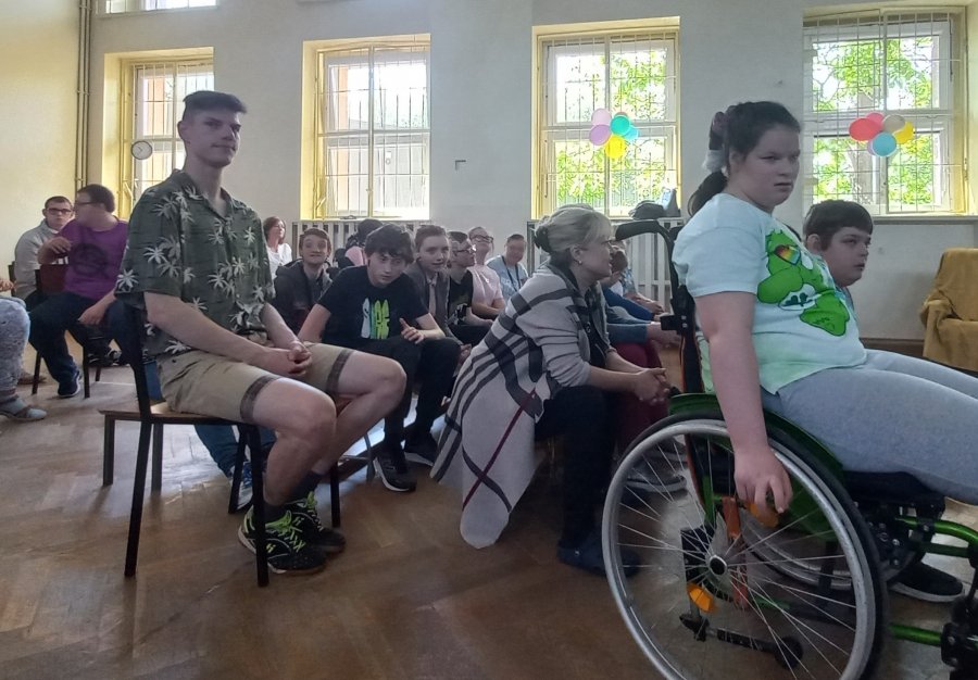 Dzieci na wózkach inwalidzkich