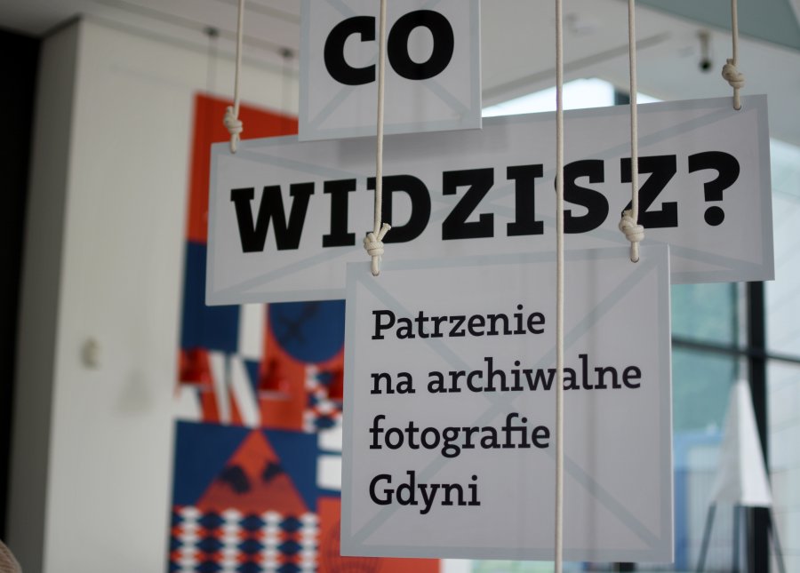 Uczestnicy kongresu zwiedzili wystawy Muzeum Miasta Gdyni, fot. Kamil Złoch