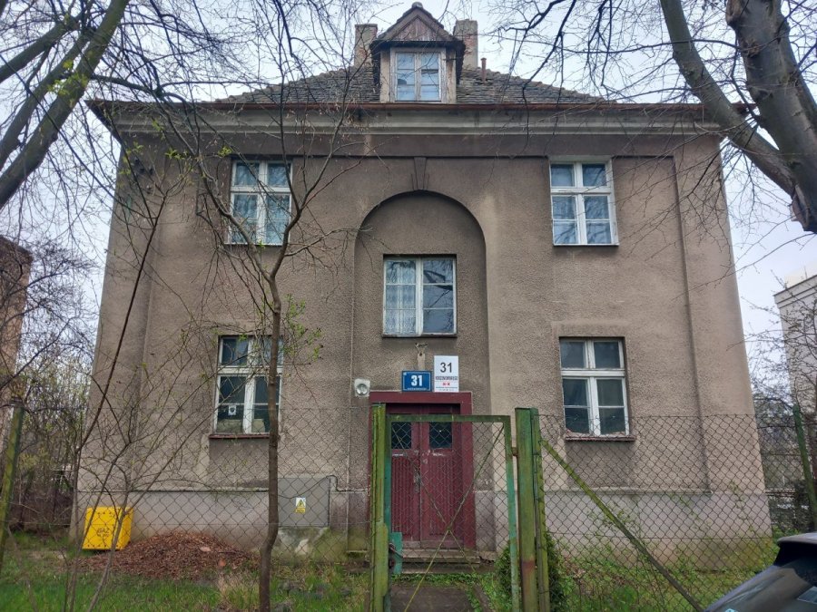 Gdynia, ul. Korzeniowskiego 31 