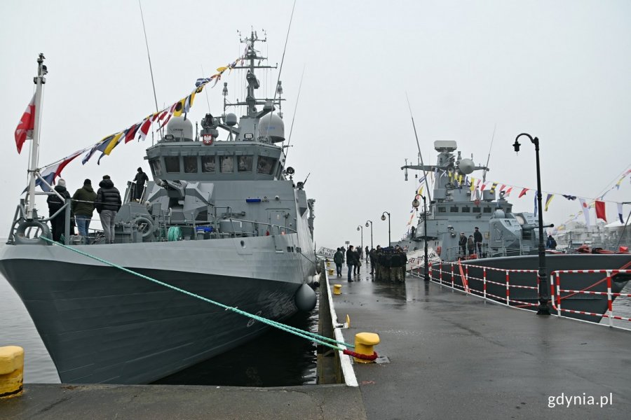 Okręt rakietowy ORP „Piorun” i niszczyciel min ORP „Albatros” udostępnione do zwiedzania przy nabrzeżu Prezydenta 