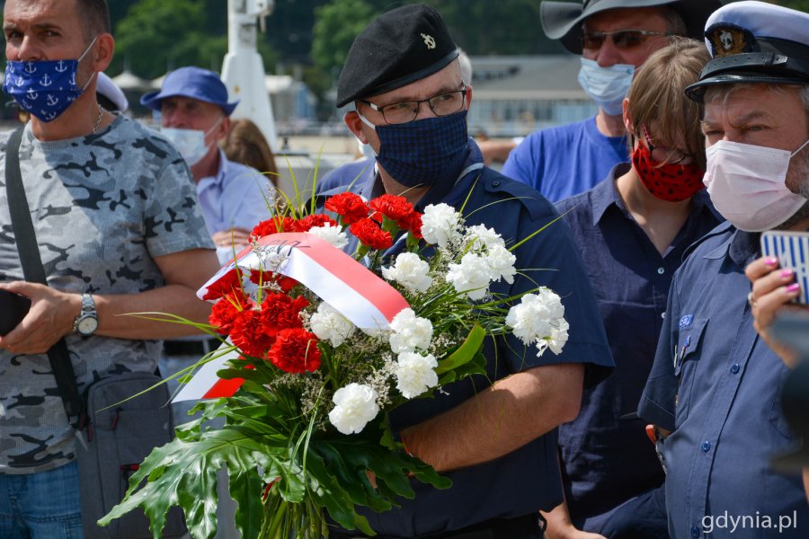 W Alei Żeglarstwa Polskiego odsłonięto tablice komandora Bolesława Romanowskiego i Henryka Fronczaka // fot. Paweł Kukla