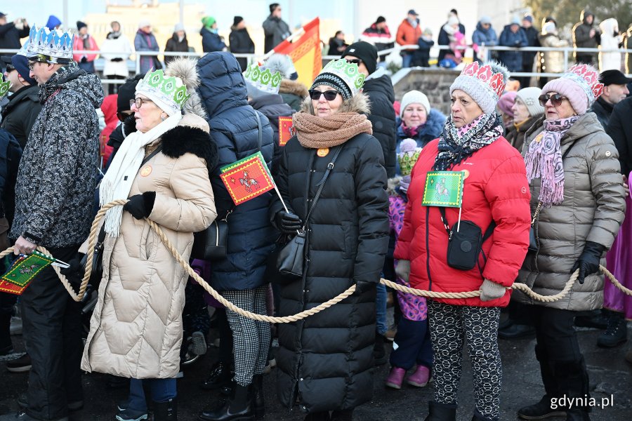 Orszak Trzech Kr&oacute;li na ulicach Gdyni 